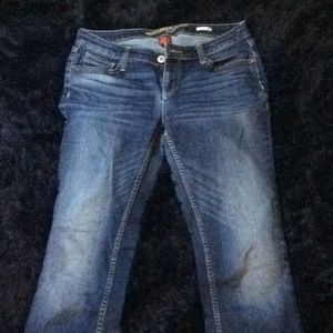 Jeans size 7 average